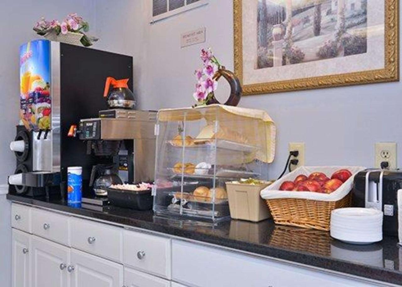Bellmawr Economy Inn Bellmawr-Philadelphia Area Bagian luar foto